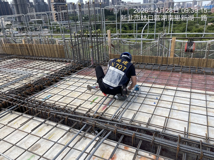 ②
